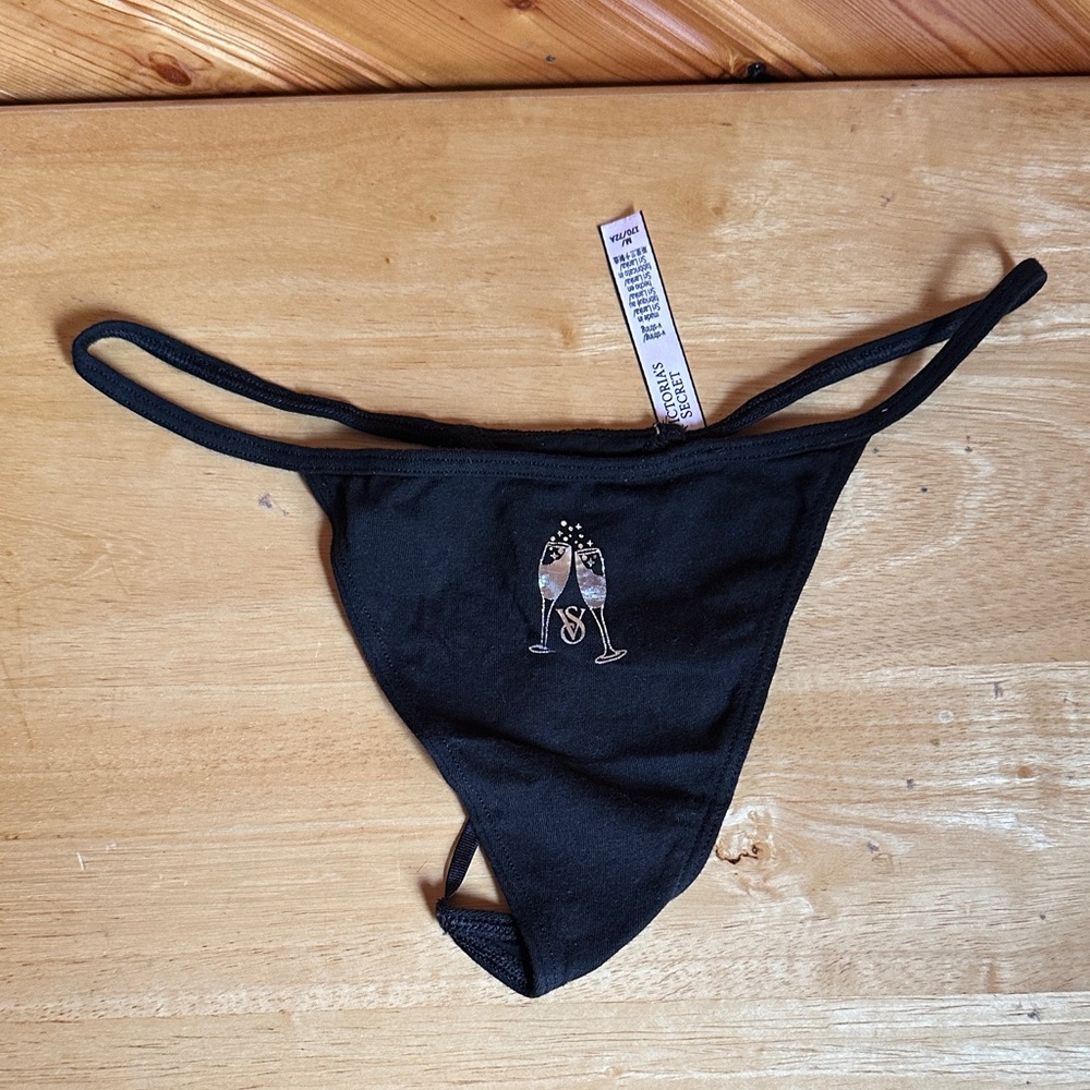 Victoria’s Secret Champagne Toast V String Thong